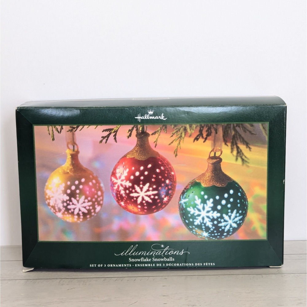 2005 Hallmark Illuminations 3 Snowflake Snowball Ornaments Glow - No Power Box